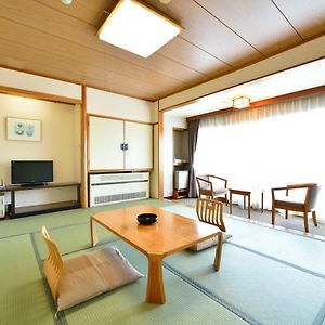 Japanese-Style Private Bathroom Room